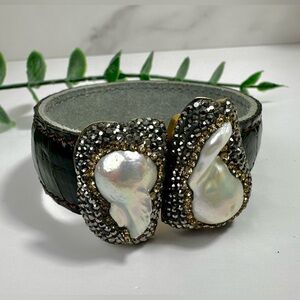 🤍Baroque Pearl & Marcasite Leather Cuff Bracelet